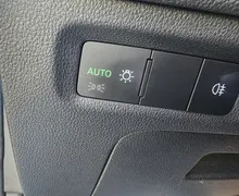 Zunanja slika - Škoda Octavia - Combi 2.0TDI Ambition DSG|FuLED|alu|wirtual|kamera - 12 - Predogledna slika