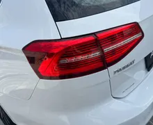 Notranja slika - Volkswagen Passat Variant - 2.0 TDI BMT Highline-VIRTUAL-LED-ALU-PDC-ODLIČEN - 12 - Predogledna slika
