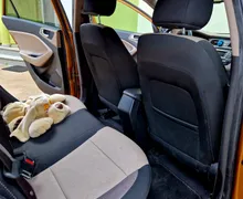 Notranja slika - Hyundai i20 - 1,4 Premium - 6 - Predogledna slika