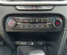 Notranja slika - KIA XCeed - 1.4 T-GDi Prime DCT - 19 - Predogledna slika