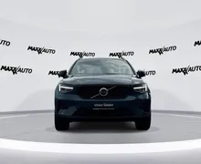 Zunanja slika - Volvo XC40 - B3 P Plus Dark Avt. - 2 - Predogledna slika