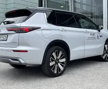Zunanja slika - Mitsubishi Outlander - 2.4 PHEV Instyle Auto - 4 - Predogledna slika
