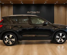 Notranja slika - Volvo XC40 - D3 Momentum Avt.Radarski temp.  ACC -Kamera - 7 - Predogledna slika