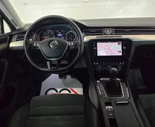 Notranja slika - Volkswagen Passat Variant - 2.0 TDI Highline - LED.alcantara.kamera.ACC.kljuka - 11 - Predogledna slika