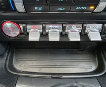 Zunanja slika - Ford Mustang - 2.3 - LED - USNJE - GR. + HLAJ. SED. - KAMERA - 13 - Predogledna slika