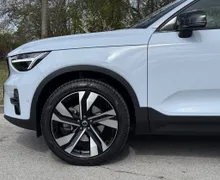 Zunanja slika - Volvo XC40 - B4 P Ultra Dark Avt. - 5 - Predogledna slika