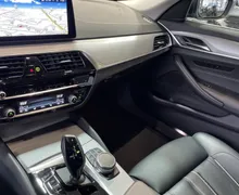 Zunanja slika - BMW Serija 5 - Touring: 1.LASTNIK-BUSINESS-RADAR-NAVI-MEMORY-USNJE - 11 - Predogledna slika