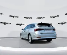 Notranja slika - Škoda Octavia - Combi 2.0 TDI Style DSG ACC Mrtvi kot Memory - 7 - Predogledna slika