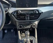 Zunanja slika - Ford Kuga - Trend 1.5 Trend-NAVI-GRETJE 1 LASTNIK - 10 - Predogledna slika