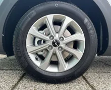Notranja slika - KIA Stonic - 1.2 DPI LX Urban+ M T... - 9 - Predogledna slika