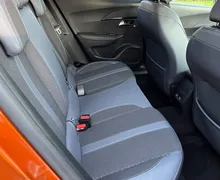 Notranja slika - Peugeot 2008 - 1.2 PURETECH 130 ALLURE-1 LASTNICA-ALU-NAVI-KAM... - 11 - Predogledna slika