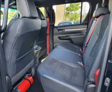 Zunanja slika - Toyota Hilux - 2.8 D-4D GR Sport - 9 - Predogledna slika
