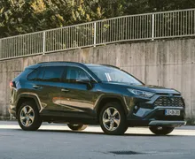 Zunanja slika - Toyota RAV4 - Hybrid AWD 2,5 Premium Avt. - 4 - Predogledna slika