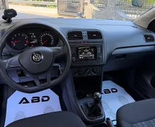 Zunanja slika - Volkswagen Polo - 1.0 1.LASTNIK 5VRAT SLO VELIK SERVIS LETNO JAMSTVO - 8 - Predogledna slika