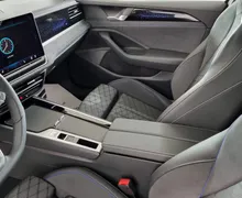 Notranja slika - Volkswagen Passat - Variant 1.5 eTSI R-Line DSG 110kW - 9 - Predogledna slika