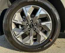 Notranja slika - KG Mobility Torres - EVX Explore 2WD - 9 - Predogledna slika