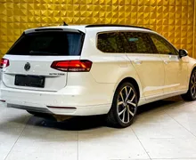 Notranja slika - Volkswagen Passat Variant - 2.0 TDI AUT.-PERLA-KLJUKA-MASAZA-GRETJE-RADAR... - 11 - Predogledna slika