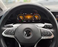 Notranja slika - Volkswagen Golf - Life 1.0 eTSI DSG - 8 - Predogledna slika