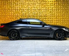 Notranja slika - BMW M4 - Competition xDrive-LASER-KERAMIK-VENT-PPF-KARBON . - 11 - Predogledna slika