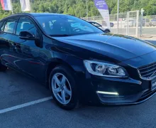 Zunanja slika - Volvo V60 - 2.0 TD - VLEČNA KLJUKA +NAVIGACIJA+PDC+TEMPOMAT... - 4 - Predogledna slika