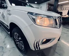 Zunanja slika - Nissan Navara - 2.3DCI 4x4 KAMERA-NAVI-1.LASTNIK - 2 - Predogledna slika