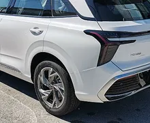 Zunanja slika - Hongqi HS3 - NA ZALOGI - DOBAVA TAKOJ - 3 - Predogledna slika