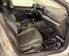 Notranja slika - Volkswagen Golf - 1.5 TSI-VIRTUAL-ACC-KAMERA-NAVI-LED-PDC - 10 - Predogledna slika