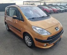 Zunanja slika - Peugeot 1007 - Style 1.4 98964 KM. AVT.KLIMA.2XEL. DRSNA VRATA - 4 - Predogledna slika