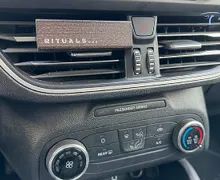 Notranja slika - Ford Focus - 1,5 EcoBlue Active - 8 - Predogledna slika