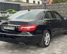 Zunanja slika - Mercedes-Benz E-Razred - E 220 CDI AVANTGARDE AVT GR SED NAVI PDC ACC - 6 - Predogledna slika
