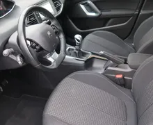 Zunanja slika - Peugeot 308 - 1.5 BlueHDi 100 STT ACTIVE PACK ALU NAVI-LED-PDC - 12 - Predogledna slika