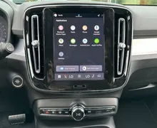 Notranja slika - Volvo XC40 - B3 P Core AT DCT - 17 - Predogledna slika