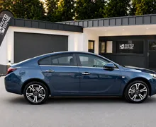 Zunanja slika - Opel Insignia - 1.6 CDTI-LIMUZINA-BI-XENON-NAVI-18ALU - 4 - Predogledna slika