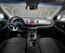 Notranja slika - KIA Sportage - 1.7 CRDi - 9 - Predogledna slika