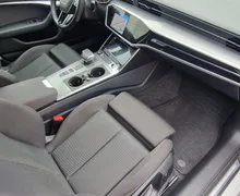 Notranja slika - Audi A6 Avant - 40TDI-S TRONIC-VIRTUAL-LED-NAVI-SPORT-ACC-19COL... - 7 - Predogledna slika