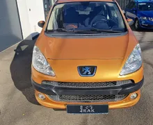 Zunanja slika - Peugeot 1007 - Style 1.4 98964 KM, AVT.KLIMA,2XEL. DRSNA VRATA - 3 - Predogledna slika