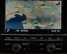 Zunanja slika - Porsche Macan - 3.0d-258KM-2.LASTNIK-SLO-ZRAČNO-MATRIX-PDC-21COL- - 14 - Predogledna slika
