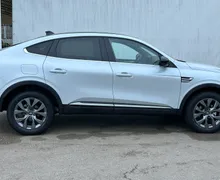 Zunanja slika - Renault Mégane Conquest - Megane Conquest Techno MHEV 140TCe Auto F1+dvobarvna izvedenka - 5 - Predogledna slika