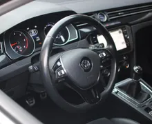 Notranja slika - Volkswagen Arteon - 2,0 TDI BMT Elegance DSG - 18 - Predogledna slika