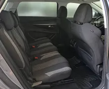 Notranja slika - Peugeot 5008 - 1.6 BlueHDI Avt.-1 LASTNIK-M 2018-7 SEDEŽEV - 12 - Predogledna slika