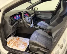 Notranja slika - VW Golf Variant - 2.0 TDI-R-LINE-DSG-VIRTUAL-ACC-LED-PDC-F1... - 9 - Predogledna slika