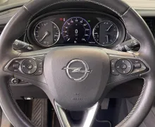 Zunanja slika - Opel Insignia - 1LAST-NAVI-360KAM-HLAJENJE-KEYLESS-RADAR-LED-USNJE - 12 - Predogledna slika