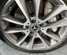 Zunanja slika - Mercedes-Benz E-Razred - E 400 d 4MATIC.KAMERA.USNJE.ACC.ZRAČ.VZMETENJE.LE - 4 - Predogledna slika