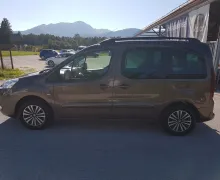Zunanja slika - Peugeot Partner Tepee - Partner 1.6 e-HDi Active - OPR. VELIKI SERVIS - 4 - Predogledna slika