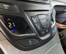 Zunanja slika - Opel Insignia - 2.0 CDTI  4+4 POGON VELIKO OPREME LEPO OHRANJEN - 8 - Predogledna slika