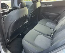 Notranja slika - KIA Sportage - 1.6 CRDi  Style. DCT-1 LASTNICA-ALU-NAVI-KAM-LED - 10 - Predogledna slika