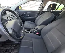 Zunanja slika - Renault Mégane - Megane Berline TCe 115 ALU PLATIŠČA-PDC-KLIMA-SLOVENSKI - 12 - Predogledna slika