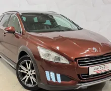 Zunanja slika - Peugeot 508 - RXH Hybrid4 2.0 HDi-4X4-BI-XENON-NAVI-PDC-F1-TEMPO - 2 - Predogledna slika