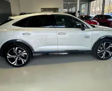 Zunanja slika - Audi Q3 - Sportback 45TFSI-QUATTRO-S LINE-EDITION1-RADAR-LANE-VIRTUAL - 3 - Predogledna slika