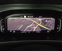 Notranja slika - Volkswagen T-Roc - 2.0 TDI Style DSG - IQ Light.virtual.kamera.asist - 13 - Predogledna slika